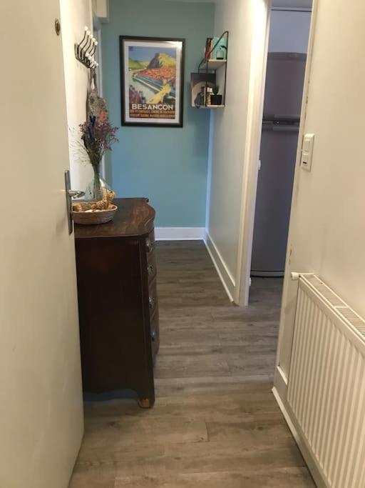 Charmant Appartement Au Calme Avec Parking Besançon Extérieur photo