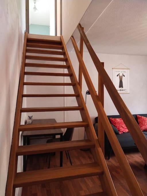 Charmant Appartement Au Calme Avec Parking Besançon Extérieur photo